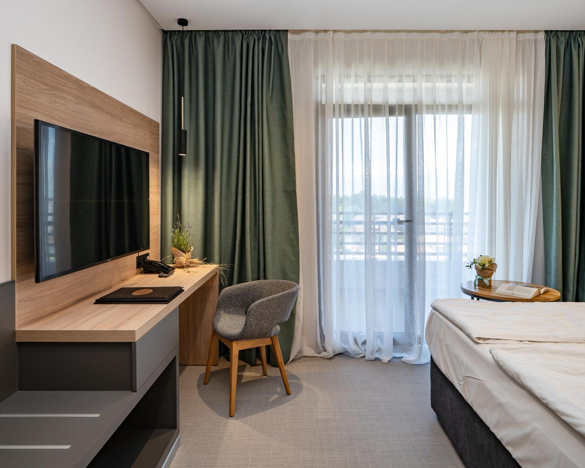 Hotel Sevtopolis Medical & Spa Pavel Banya Exterior foto